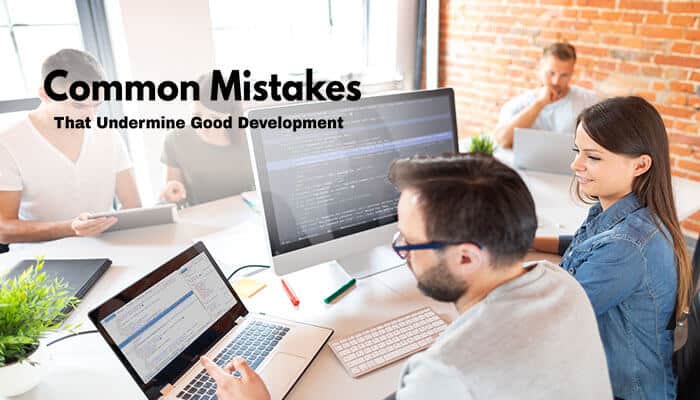 Common Mistakes That Undermine Good Development - Live Casino Magic - Live CasinoMagic Drovenio Software Development Tips team collaborating on code review session highlighting common development mistakes, poor code structure, debugging issues, and workflow inefficiencies in modern software projects